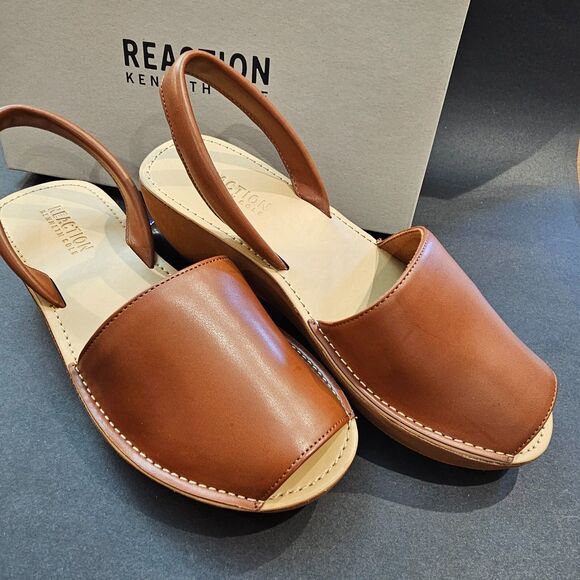 NIB Kenneth Cole Reaction Women's "Fine Glass" Slingback Platform Sandal Size 6 - Picture 2 of 9